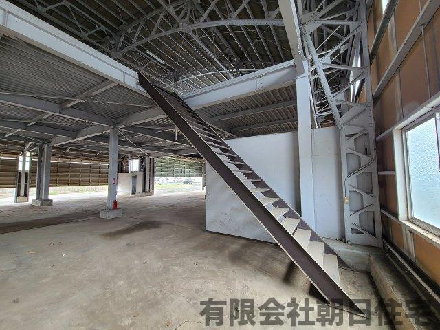 【その他】 | 出雲市斐川町学頭 倉庫 5,500万円 | 倉庫内写真です