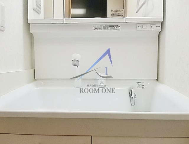 Ｌｉａｉｓｏｎ　Ｈｏｍｅ　戸山公園の洗面所|洗面台です。