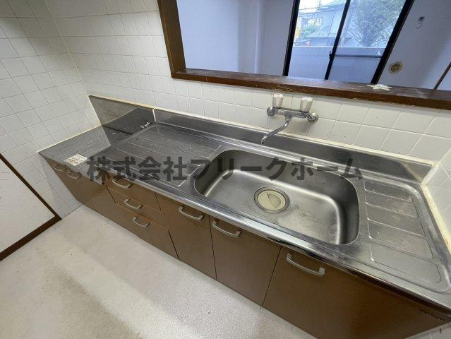 小金井市中町２丁目の賃貸マンションのキッチン