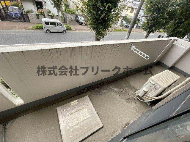 小金井市中町２丁目の賃貸マンションのバルコニー