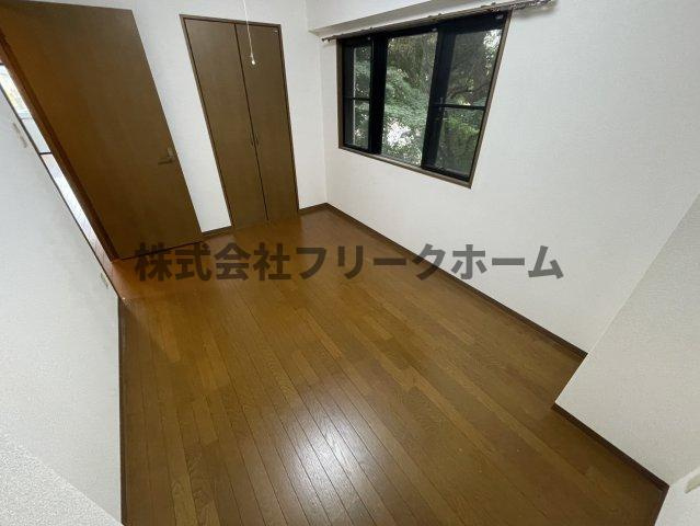 小金井市中町２丁目の賃貸マンションの寝室