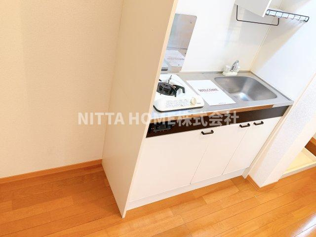 マルベリーズの内装|冷蔵庫置場も設置しています(^。^)