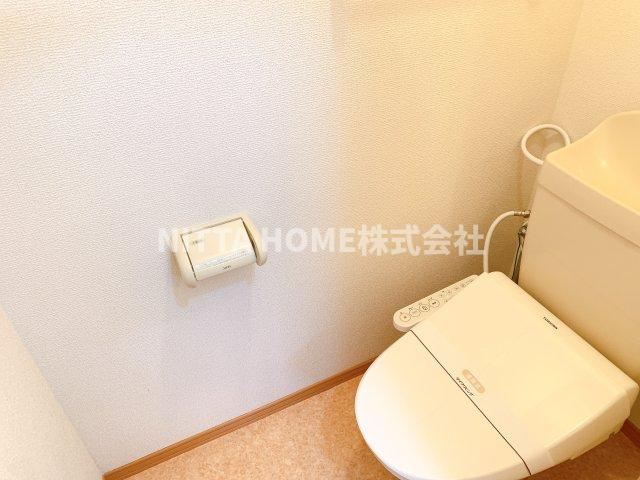 マルベリーズのトイレ|ウォシュレット付きも嬉しいですね＊