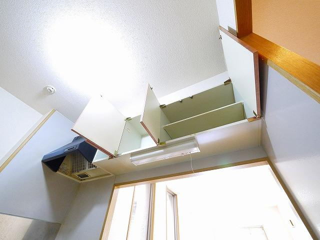 プライムガーデンのキッチン|コンパクトなキッチンで掃除もラクラク