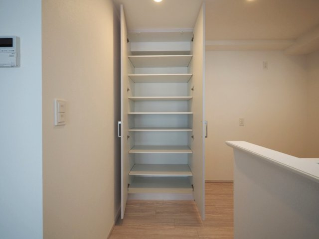 ソルレヴェンテ新梅田の収納