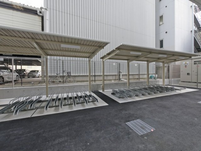 ソルレヴェンテ新梅田の駐車場