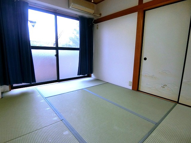 エクセレント上水の寝室|写真は同建物の別部屋を参考に掲載しております。
