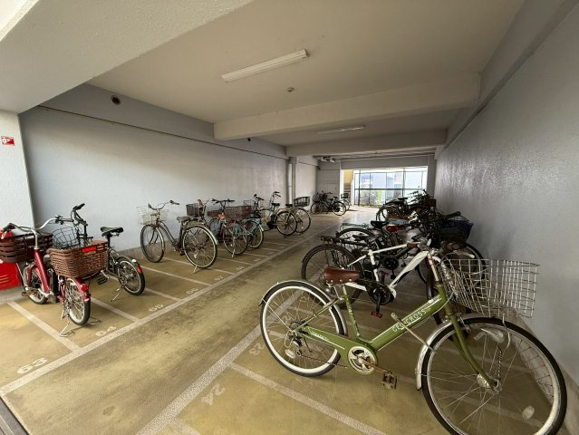 ユニライフ浜松Ⅱの駐輪場