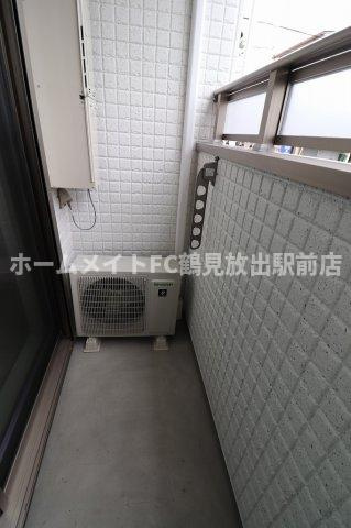東大阪市稲田上町１丁目のアパートのバルコニー