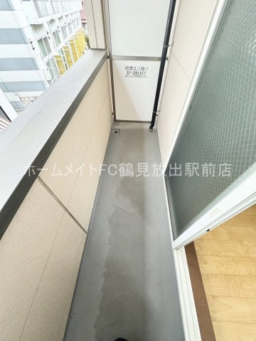 東大阪市西堤西のアパートのバルコニー