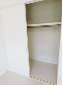 グローリアス栄和の収納