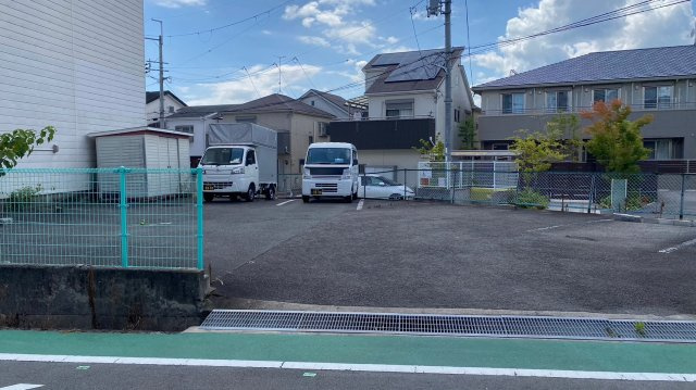 阿武野第2マンションの駐車場