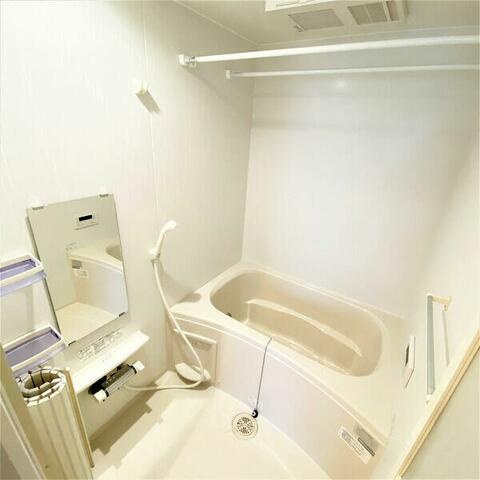 横浜市旭区二俣川１丁目の賃貸マンションの浴室|浴室乾燥機付き♪