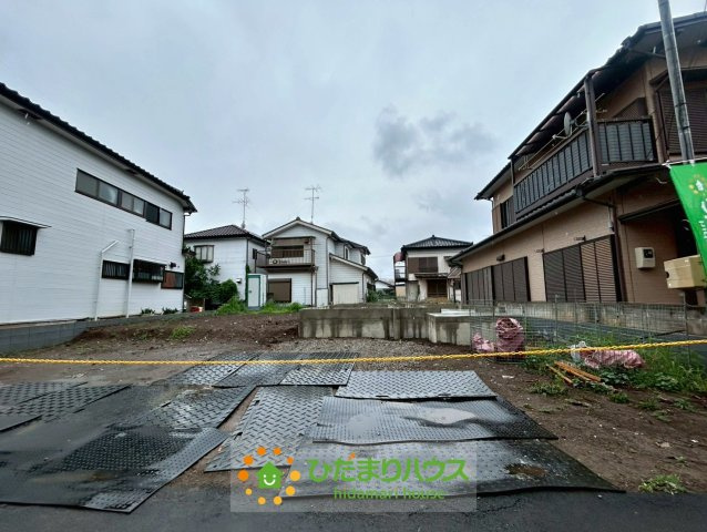久喜市栗橋中央2丁目　新築一戸建て　アイタウンの駐車場|2026/05/15　撮影