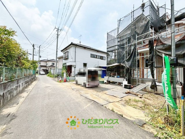 久喜市栗橋中央2丁目　新築一戸建て　アイタウンの前面道路含む現地写真|2026/7/17　撮影