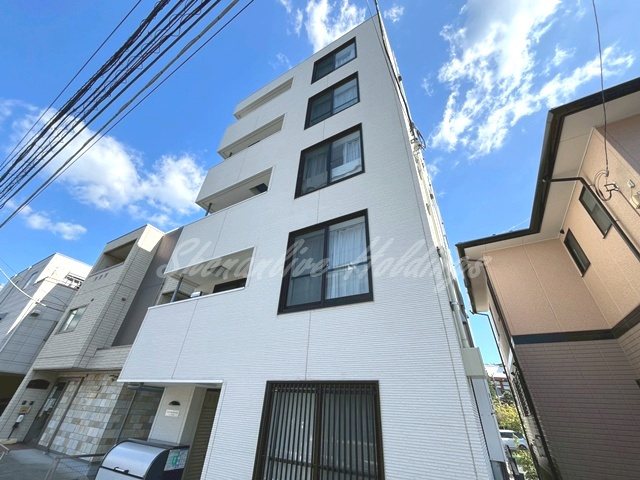イニッツィオ永田南の外観