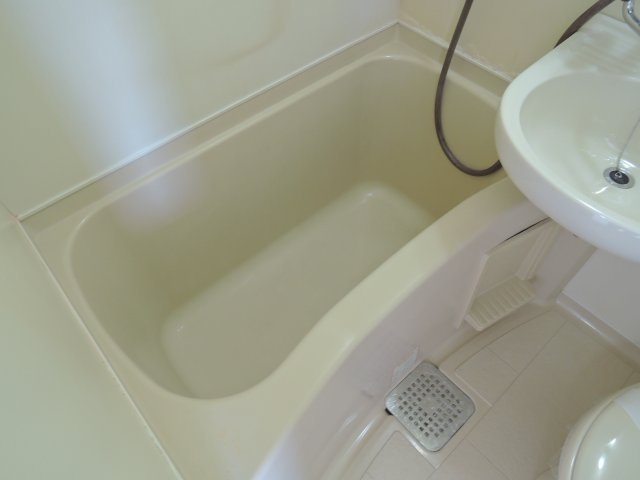高槻市芥川町４丁目の賃貸マンションの浴室