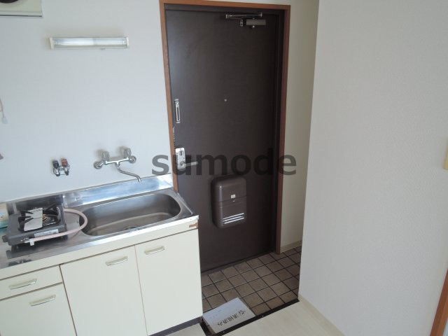 高槻市芥川町４丁目の賃貸マンションの玄関