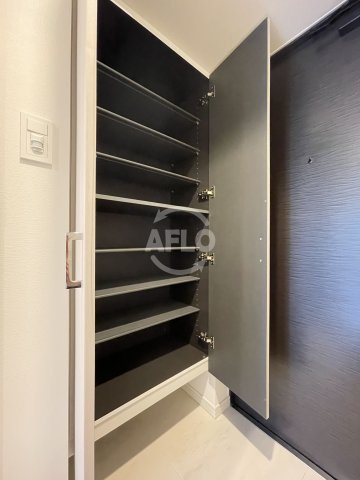 S-RESIDENCE難波大国町Deuxの収納|S-RESIDENCE難波大国町Deux　シューズBOX