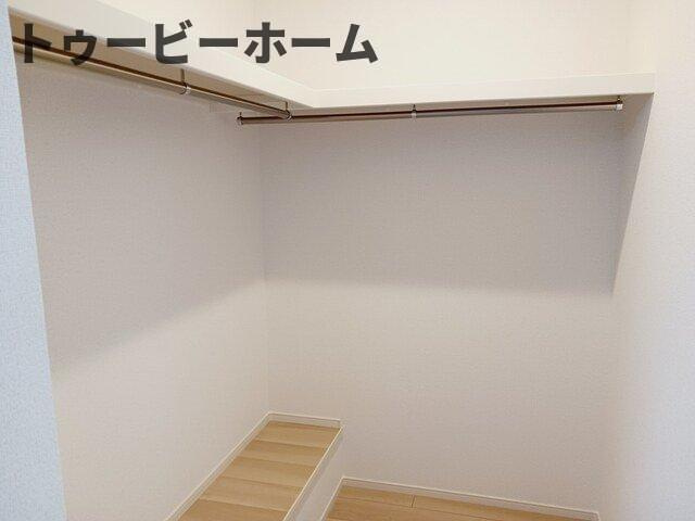リ・ヴィラキーファＢの収納|小物を収納するのに便利です