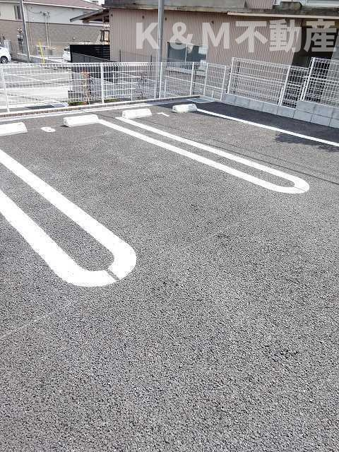 リシュ　ボワの駐車場|カースペースがあります