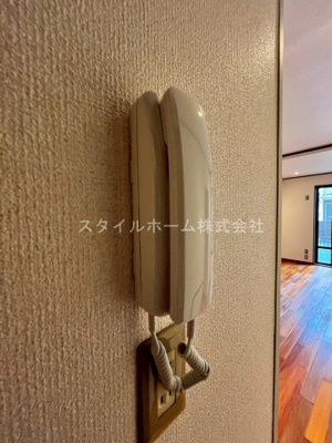 【セキュリティ】 | ユトリロ岩田A