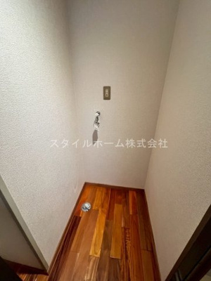 【玄関】 | ユトリロ岩田A