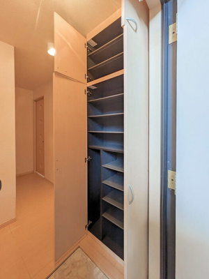 【収納】 | コゥジーコート Ａ/Ｂ | シューズボックス