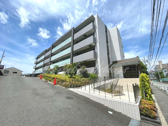 横浜市港北区鳥山町の賃貸マンション