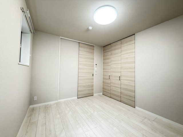 スプリング　クレストの洋室