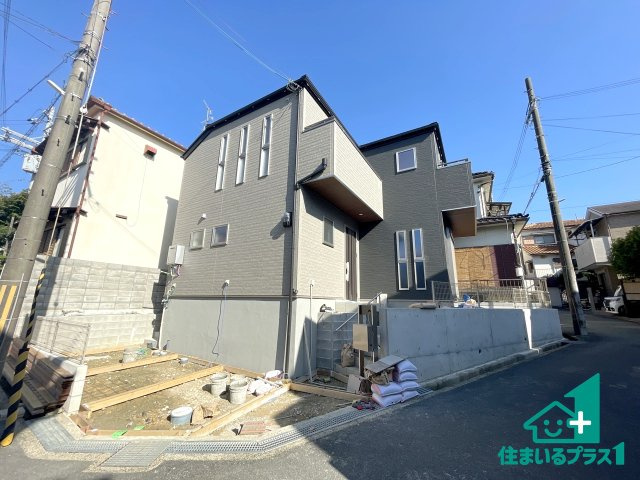 ■枚方市高田　第2期　新築一戸建ての外観|お客様に長く安心して住んでいだだける事にこだわった家づくり！住んでからのアフターサービスにもしっかりと取り組んでいます！