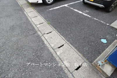 【駐車場】 | レオパレスシャルマン