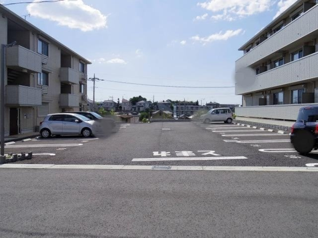 AIRY HILLS（エアリー ヒルズ） B棟の駐車場|駐車場