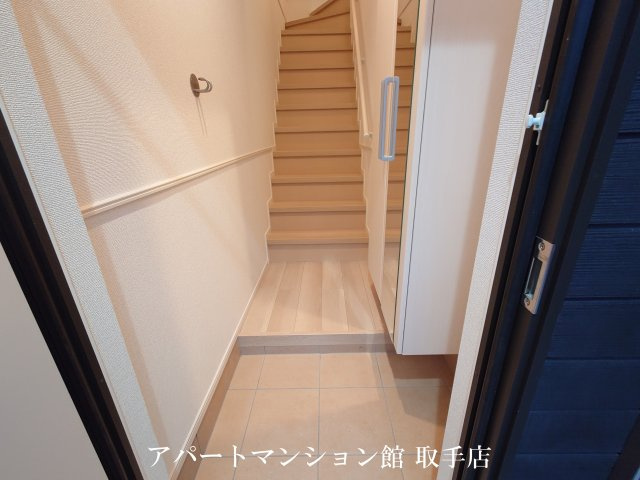 ベル・コリーヌＢの玄関