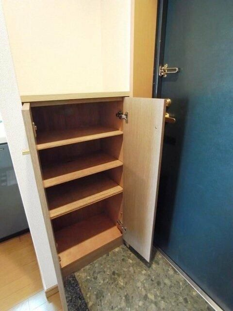エクセリア池袋の収納