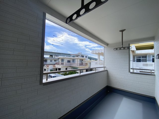 糸満市兼城　第4（全3棟）1号棟のバルコニー|※同仕様写真です