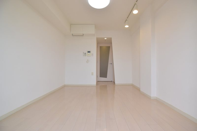 【寝室】セレニテ新大阪弐番館