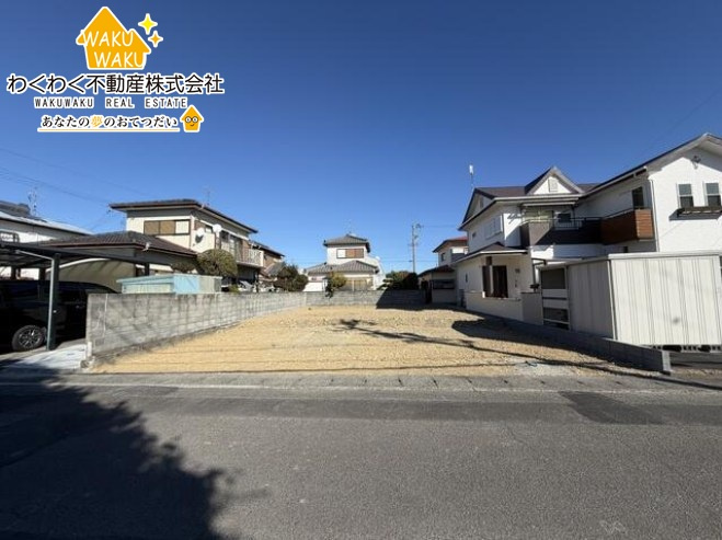 吉田町片岡の前面道路含む現地写真