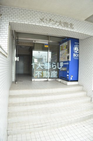 【エントランス】 | メゾン大森北