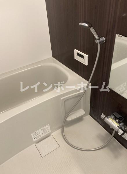 CONFIA東日本橋の浴室