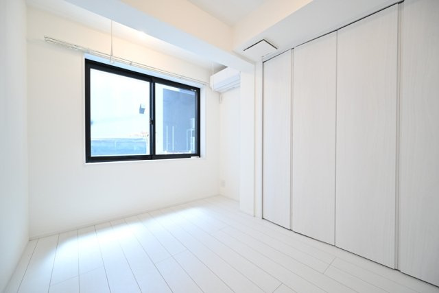 Ｔｈｅ　Ｒｅｓｉｄｅｎｃｅ　Ｎｉｈｏｎｂａｓｈｉの洋室|洋室2