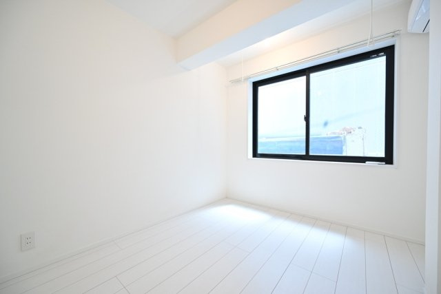 Ｔｈｅ　Ｒｅｓｉｄｅｎｃｅ　Ｎｉｈｏｎｂａｓｈｉの洋室|洋室2