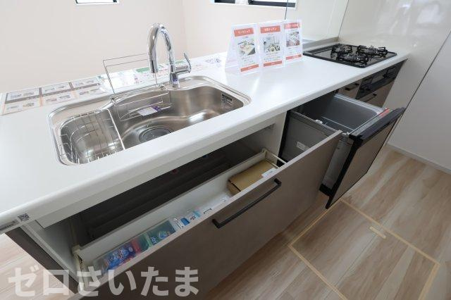 《仲介手数料無料》練馬区大泉学園町８丁目6-7新築一戸建てリガーレのキッチン