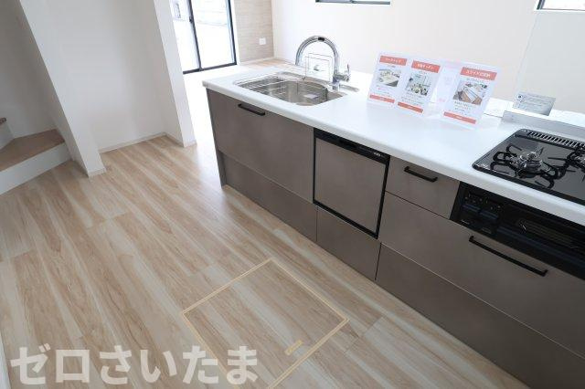 《仲介手数料無料》練馬区大泉学園町８丁目6-7新築一戸建てリガーレのキッチン