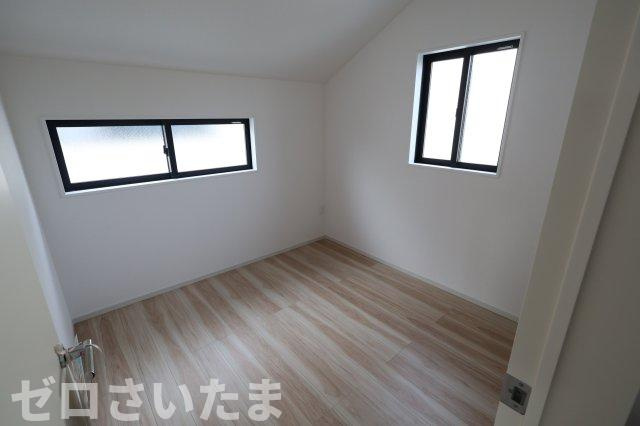 《仲介手数料無料》練馬区大泉学園町８丁目6-7新築一戸建てリガーレの洋室|2階 4.5帖