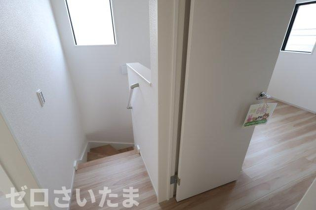 《仲介手数料無料》練馬区大泉学園町８丁目6-7新築一戸建てリガーレの内装|2階 4.5帖