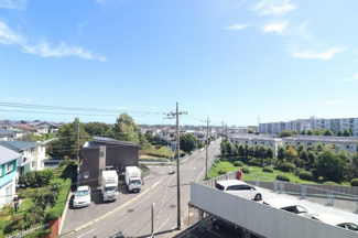 【展望】 | 駒寄第一住宅 | バルコニー側に前面棟がないため、眺望が開けています。