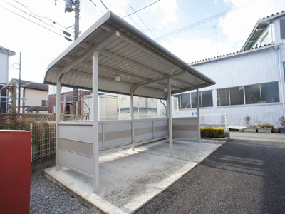 【その他共用部分】 | アザレア・ルパレ | 屋根付きの駐輪場があります♪