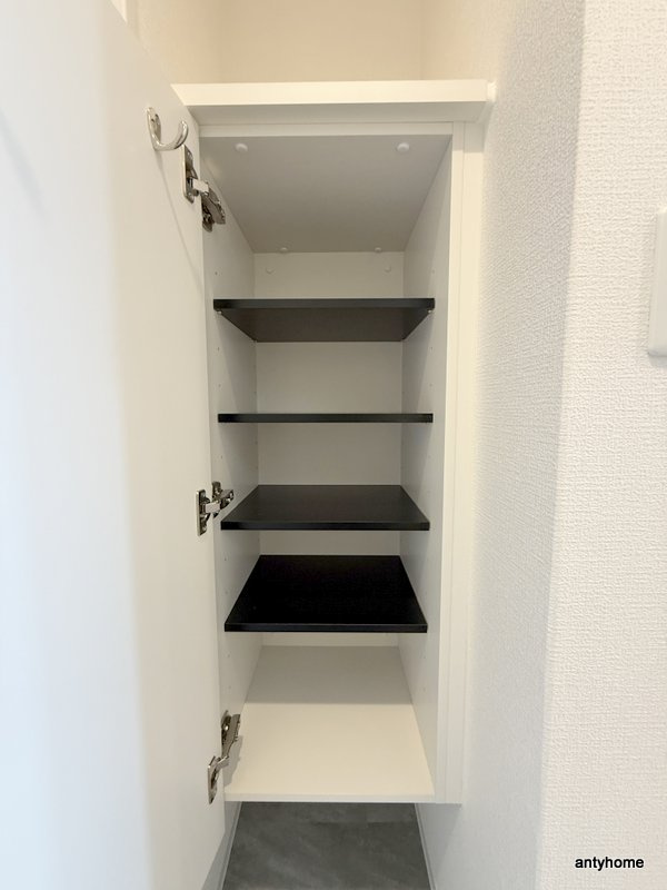 セレニテ中津　仲介手数料無料の収納