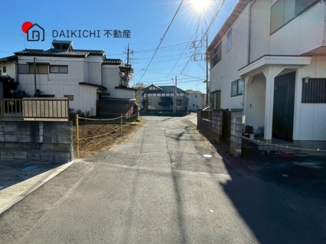【前面道路含む現地写真】 | 北本市緑4丁目　新築戸建　全1棟　1号棟